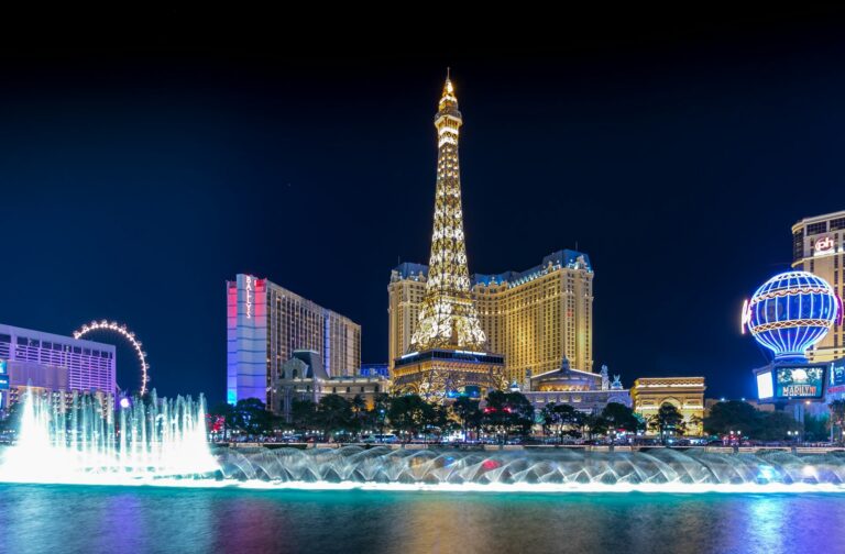 L&rsquo;atmosphère particulière de Las Vegas : qu&rsquo;est-ce qui rend cette ville si spéciale ?